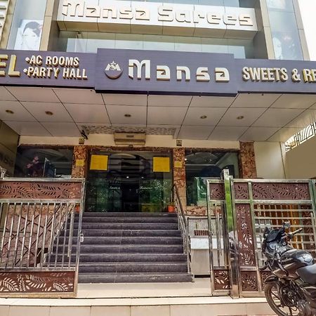 Hotel Mansa Kánpur Exteriér fotografie