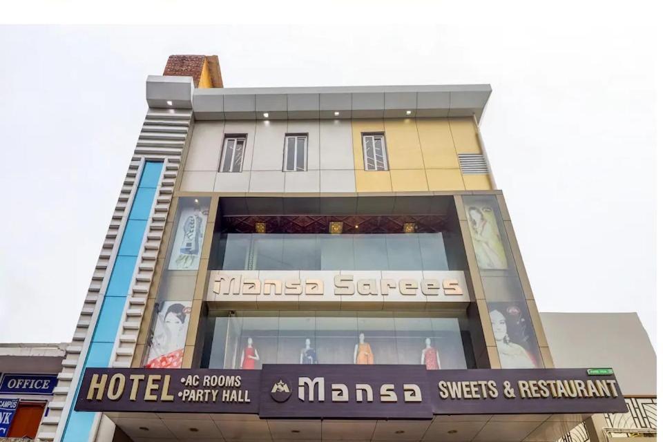 Hotel Mansa Kánpur Exteriér fotografie
